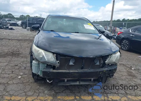 2014 Toyota Camry Se z USA, uszkodzony, nr VIN 4T1BF1FK1EU865335